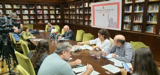 Imagen de la presentación ante los medios de comunicación